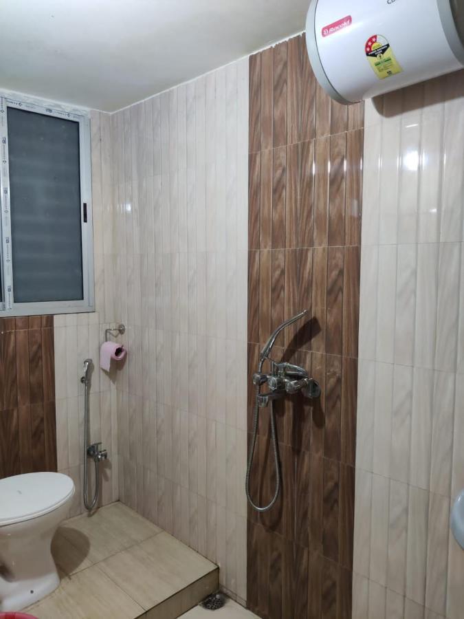 סיליגורי Newa Service Apartment מראה חיצוני תמונה